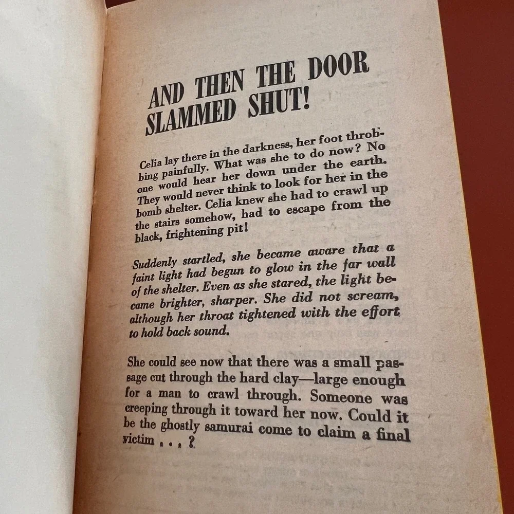 Secret of the Samurai Sword Phyllis A Whitney 1974 First Printing Signet Mystery
